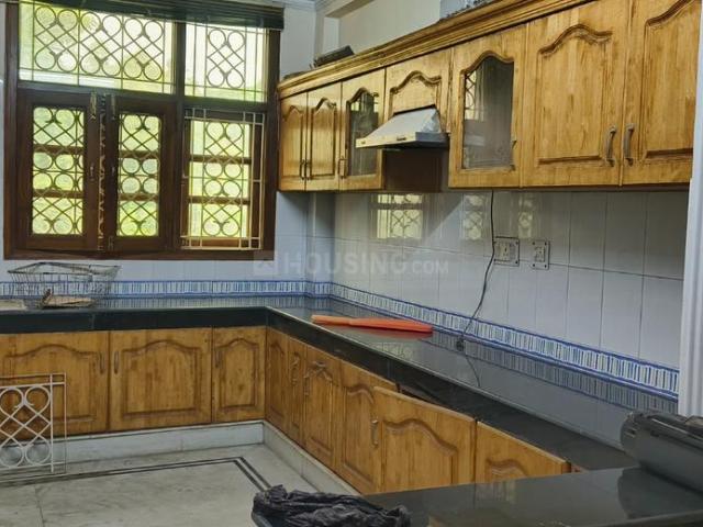 3 BHK Independent Builder Floor in Sector 41 for rent Noida. The reference number is 21102254