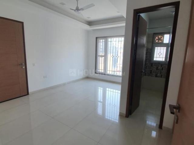 3 BHK Independent Builder Floor in Sector 45 for rent Gurgaon. The reference number is 20172207