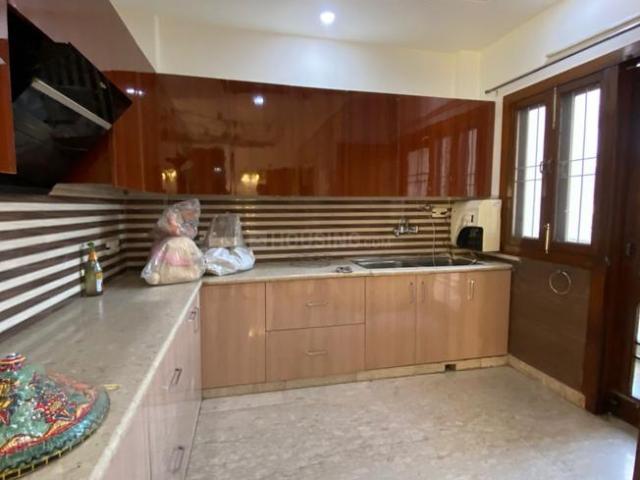 3 BHK Independent Builder Floor in Sector 45 for rent Gurgaon. The reference number is 20695117