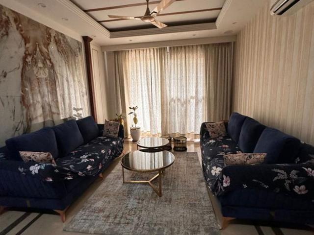 3 BHK Independent Builder Floor in Sector 45 for rent Gurgaon. The reference number is 21072413