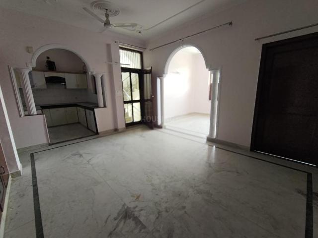 3 BHK Independent Builder Floor in Sector 45 for rent Gurgaon. The reference number is 21162550