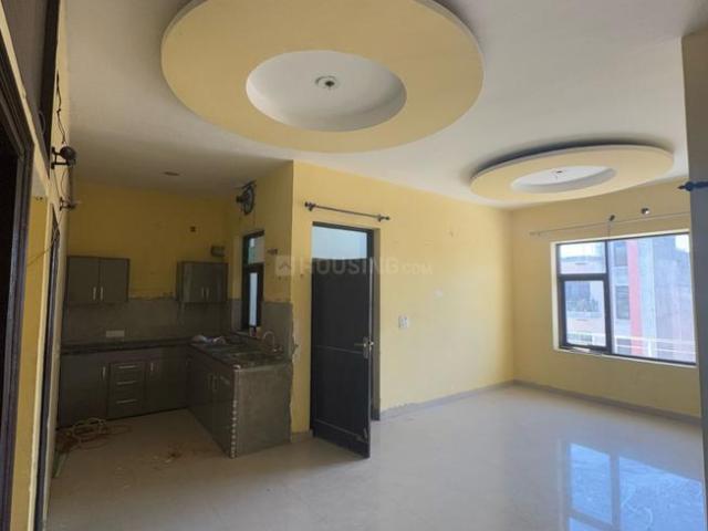 3 BHK Independent Builder Floor in Sector 45 for rent Karnal. The reference number is 16772653