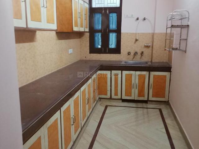 3 BHK Independent Builder Floor in Sector 45 for rent Noida. The reference number is 20772331