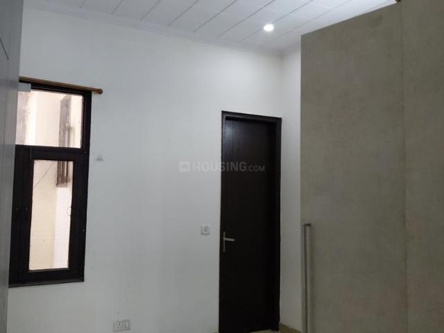 3 BHK Independent Builder Floor in Sector 46 for rent Noida. The reference number is 20191438
