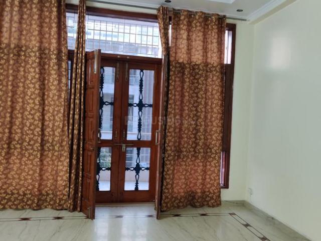 3 BHK Independent Builder Floor in Sector 46 for rent Noida. The reference number is 20551059