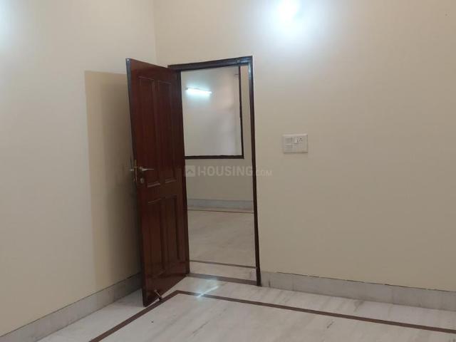 3 BHK Independent Builder Floor in Sector 46 for rent Noida. The reference number is 20555916