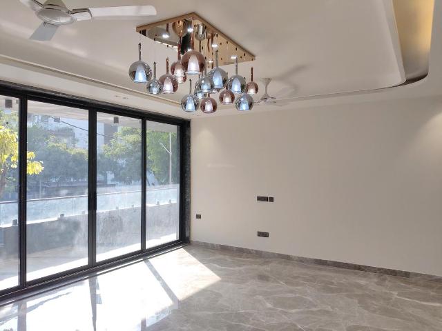 3 BHK Independent Builder Floor in Sector 48 for resale Gurgaon. The reference number is 16013947