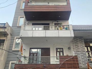 3 BHK Independent Builder Floor in Sector 49 for resale Faridabad. The reference number is 17317297