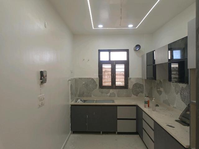 3 BHK Independent Builder Floor in Sector 49 for resale Faridabad. The reference number is 19442782
