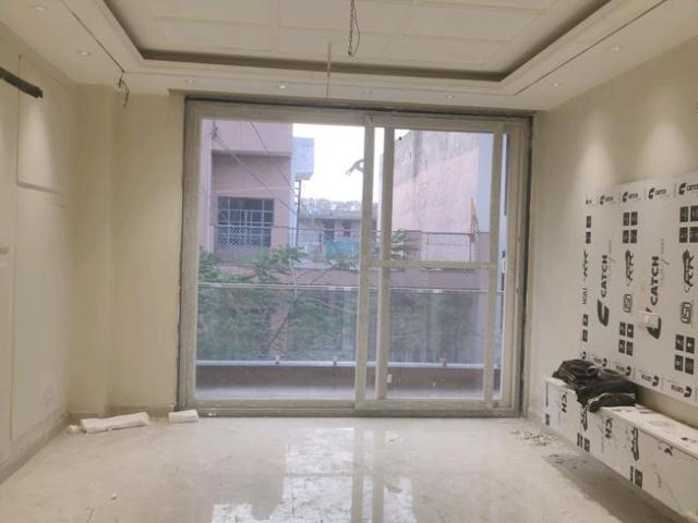 3 BHK Independent Builder Floor in Sector 49 for resale Faridabad. The reference number is 20295429
