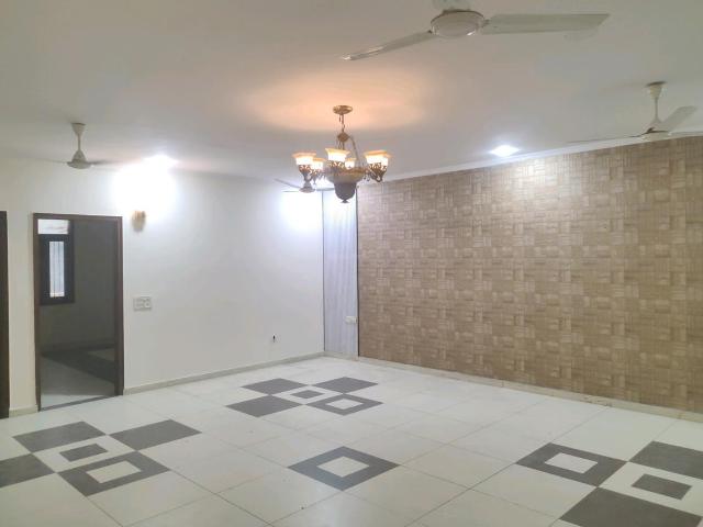 3 BHK Independent Builder Floor in Sector 49 for resale Faridabad. The reference number is 21086735