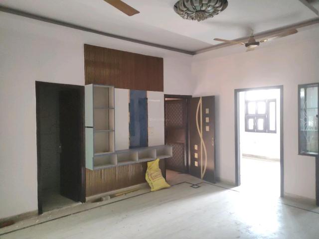 3 BHK Independent Builder Floor in Sector 49 for resale Faridabad. The reference number is 21121898