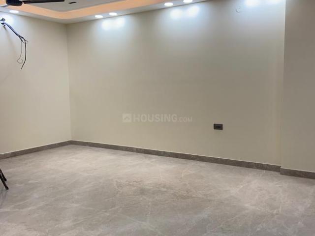 3 BHK Independent Builder Floor in Sector 4 Rohini for rent New Delhi. The reference number is 19945442