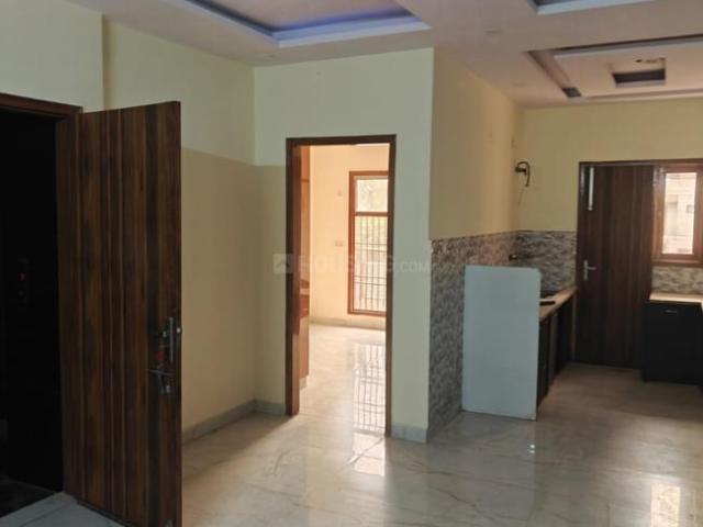3 BHK Independent Builder Floor in Sector 4 Rohini for rent New Delhi. The reference number is 20613891