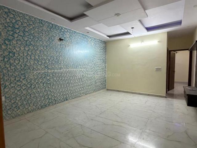3 BHK Independent Builder Floor in Sector 4 Rohini for rent New Delhi. The reference number is 20626128
