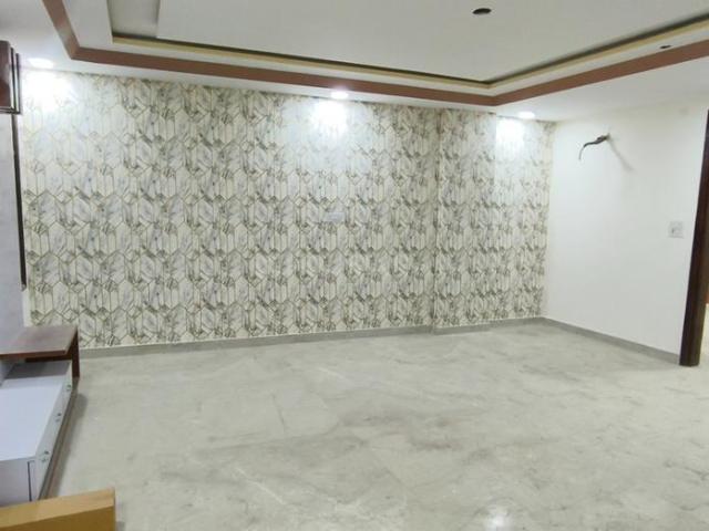 3 BHK Independent Builder Floor in Sector 4 Rohini for resale New Delhi. The reference number is 15654001