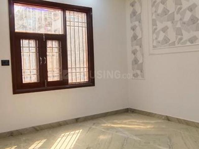 3 BHK Independent Builder Floor in Sector 4 Rohini for resale New Delhi. The reference number is 16077796