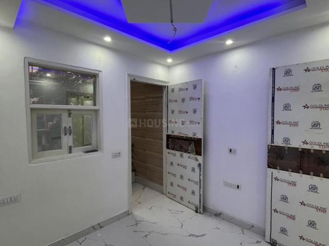 3 BHK Independent Builder Floor in Sector 4 Rohini for resale New Delhi. The reference number is 19332426