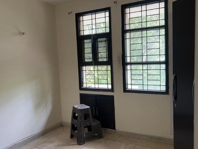 3 BHK Independent Builder Floor in Sector 50 for rent Gurgaon. The reference number is 20852398