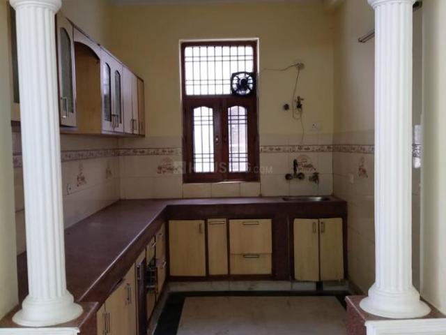 3 BHK Independent Builder Floor in Sector 50 for rent Noida. The reference number is 20885593