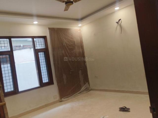3 BHK Independent Builder Floor in Sector 50 for rent Noida. The reference number is 21106247