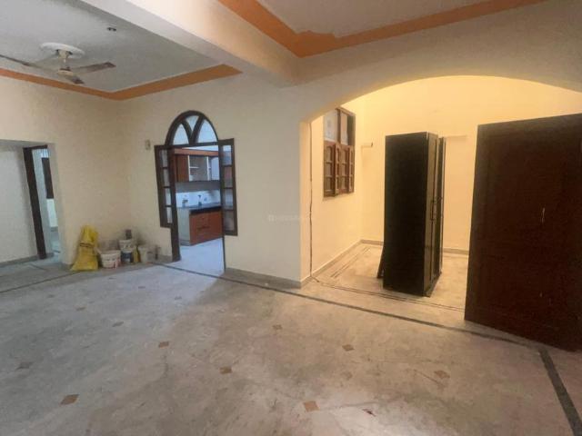 3 BHK Independent Builder Floor in Sector 50 for rent Noida. The reference number is 21344832