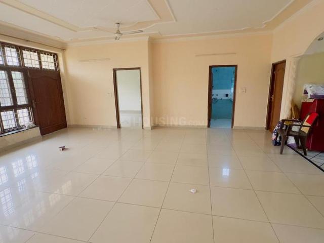 3 BHK Independent Builder Floor in Sector 52 for rent Gurgaon. The reference number is 15811711