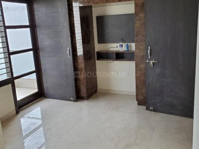 3 BHK Independent Builder Floor in Sector 52 for rent Gurgaon. The reference number is 19304947
