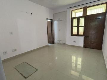 3 BHK Independent Builder Floor in Sector 52 for rent Gurgaon. The reference number is 20396274
