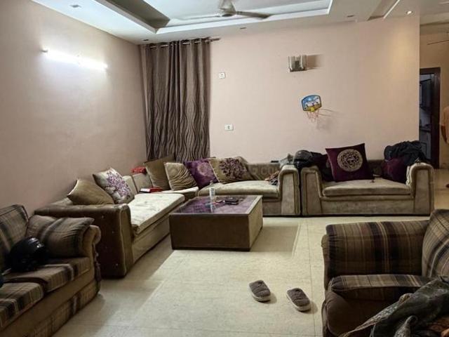 3 BHK Independent Builder Floor in Sector 52 for rent Gurgaon. The reference number is 20933552