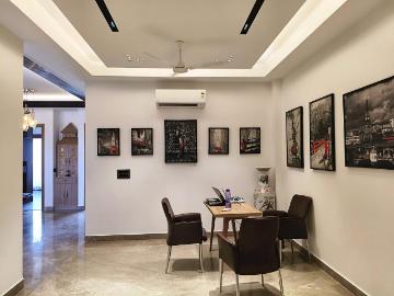 3 BHK Independent Builder Floor in Sector 52 for resale Gurgaon. The reference number is 19213508