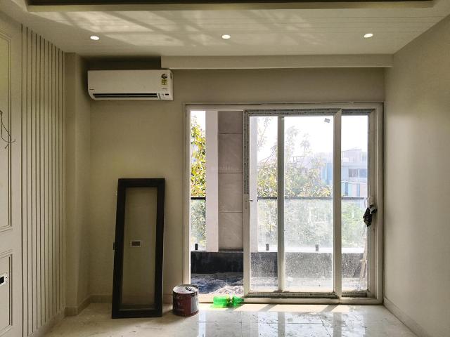 3 BHK Independent Builder Floor in Sector 52 for resale Gurgaon. The reference number is 20144432