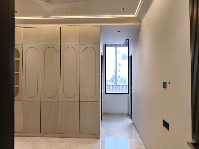 3 BHK Independent Builder Floor in Sector 52 for resale Gurgaon. The reference number is 20144432