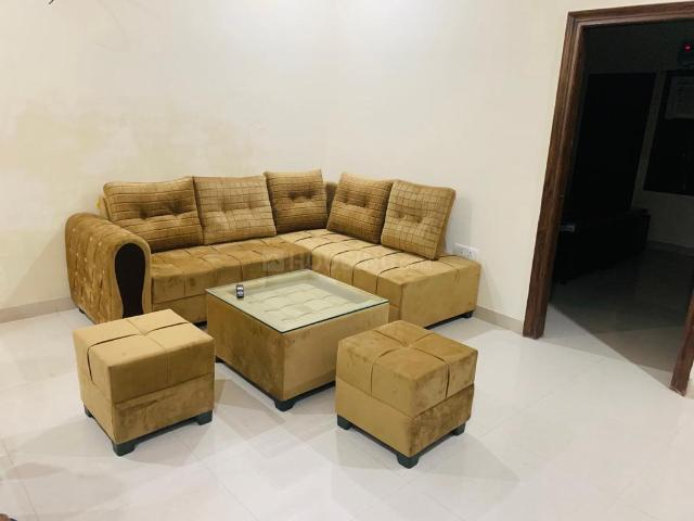 3 BHK Independent Builder Floor in Sector 57 for rent Gurgaon. The reference number is 19329980