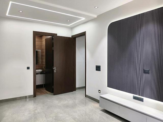 3 BHK Independent Builder Floor in Sector 57 for resale Gurgaon. The reference number is 19763246
