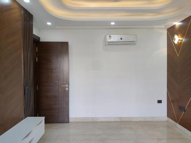 3 BHK Independent Builder Floor in Sector 55 for rent Gurgaon. The reference number is 19495768