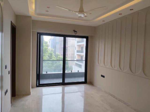 3 BHK Independent Builder Floor in Sector 55 for resale Gurgaon. The reference number is 21100390