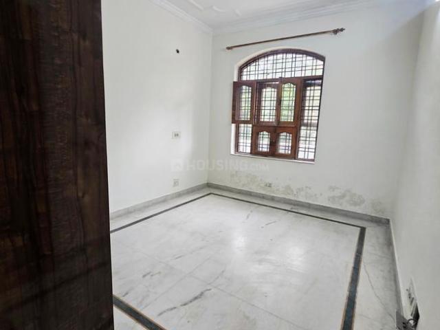 3 BHK Independent Builder Floor in Sector 5 for rent Gurgaon. The reference number is 20976356