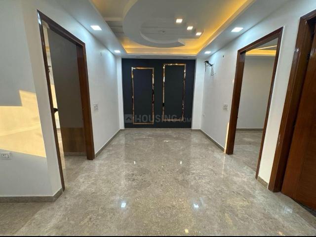 3 BHK Independent Builder Floor in Sector 5 Rohini for resale New Delhi. The reference number is 21215406