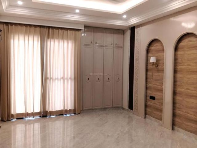 3 BHK Independent Builder Floor in Sector 67 for resale Gurgaon. The reference number is 18162586
