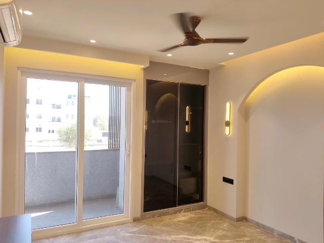 3 BHK Independent Builder Floor in Sector 67 for resale Gurgaon. The reference number is 19925387