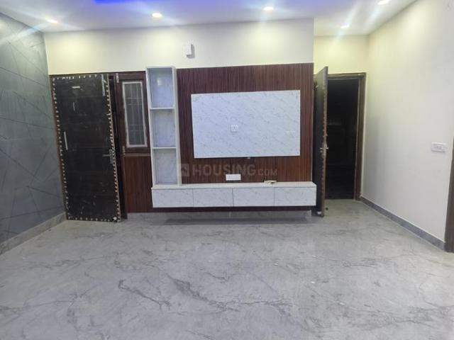 3 BHK Independent Builder Floor in Sector 6 Rohini for rent New Delhi. The reference number is 19625008