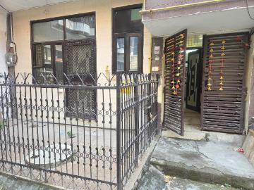 3 BHK Independent Builder Floor in Sector 6 Rohini for rent New Delhi. The reference number is 20388807