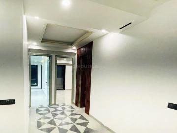 3 BHK Independent Builder Floor in Sector 73 for rent Gurgaon. The reference number is 19305587
