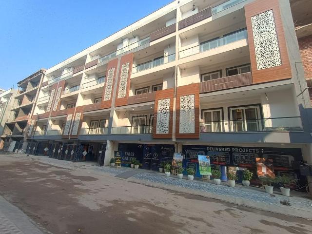 3 BHK Independent Builder Floor in Sector 70 for resale Gurgaon. The reference number is 19766287