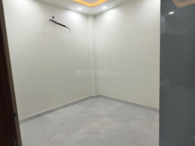 3 BHK Independent Builder Floor in Sector 7 Rohini for rent New Delhi. The reference number is 19722068