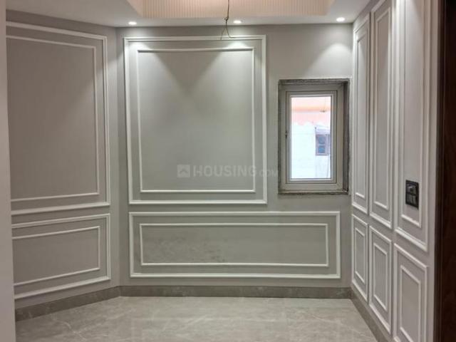 3 BHK Independent Builder Floor in Sector 7 Rohini for resale New Delhi. The reference number is 18110875
