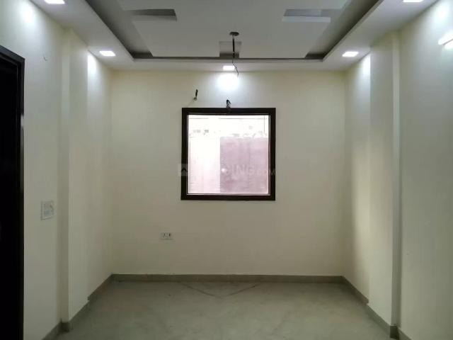 3 BHK Independent Builder Floor in Sector 7 Rohini for resale New Delhi. The reference number is 18650730