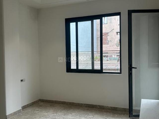 3 BHK Independent Builder Floor in Sector 7 Rohini for resale New Delhi. The reference number is 18716591