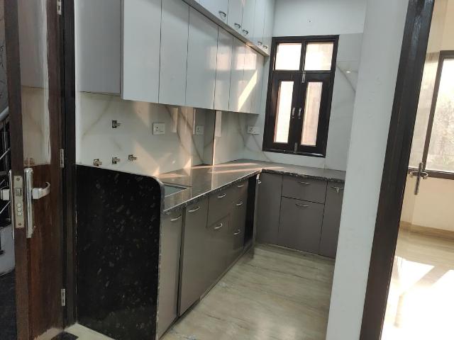 3 BHK Independent Builder Floor in Sector 7 Rohini for resale New Delhi. The reference number is 19072522